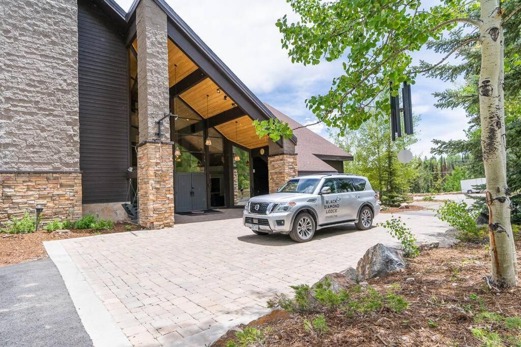 The Black Diamond Lodge *Sleeps 46* Hot Tubs + Ski Shuttle + Mountain Views Durango Exteriér fotografie